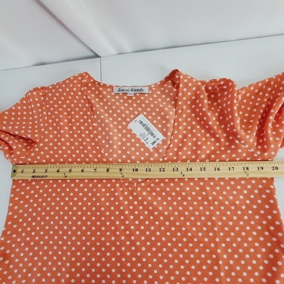 Lovers + Friends Sheer Polka Dot Blouse Size M Lightweight Top NEW Host Pick! - Picture 5 of 11